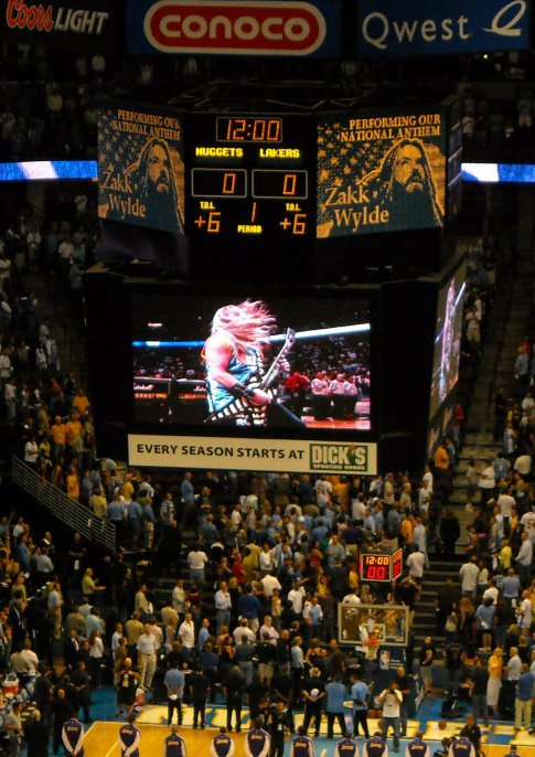 Zakk Wylde played the national anthem