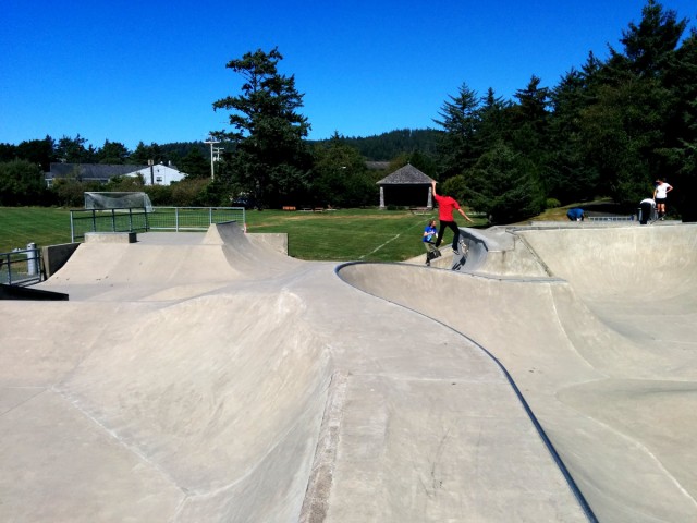 cannon beach skatepark sucks